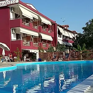 https://star-paradise.hotelschalkidiki.net